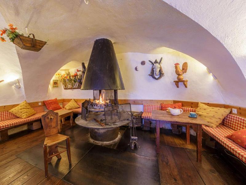 Auberge L'Estoilies แซ็ง-เวร็อง ภายนอก รูปภาพ