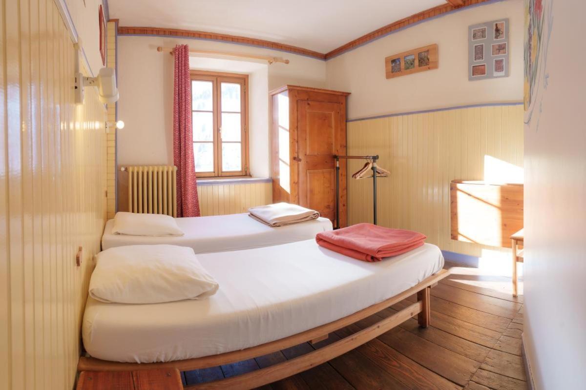 Auberge L'Estoilies แซ็ง-เวร็อง ภายนอก รูปภาพ