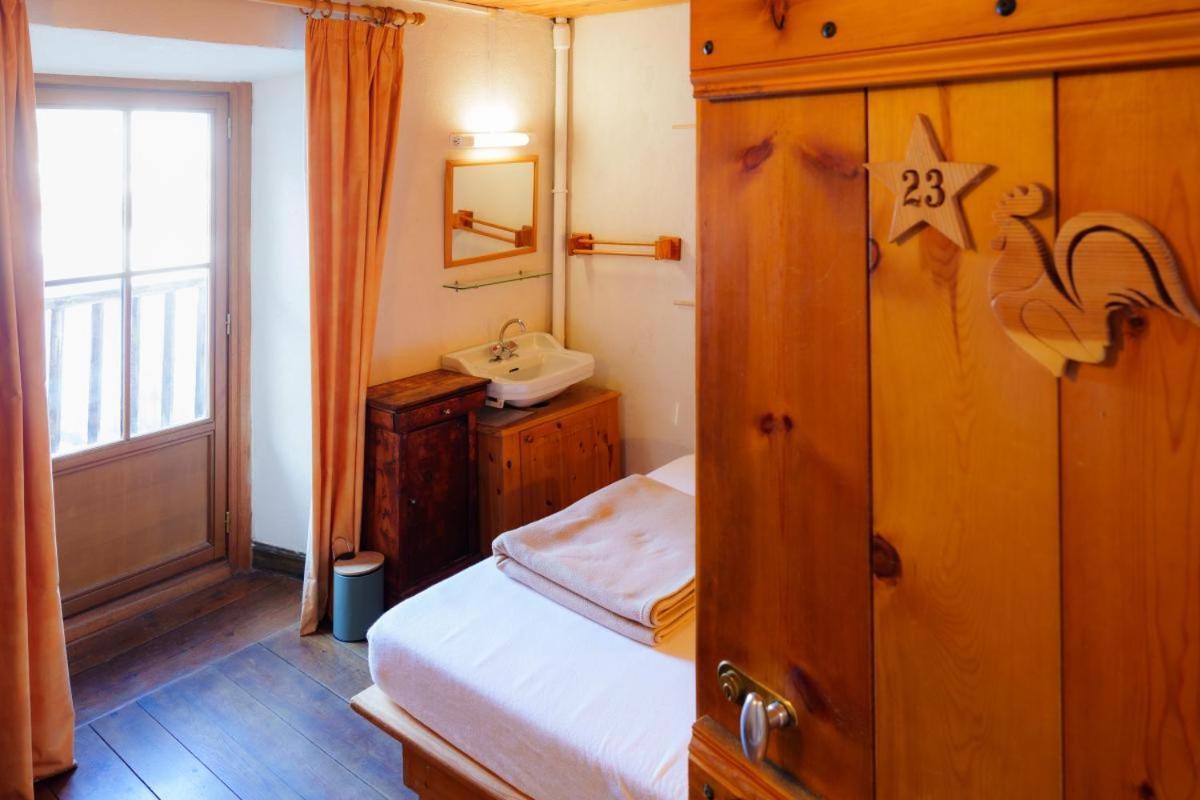Auberge L'Estoilies แซ็ง-เวร็อง ภายนอก รูปภาพ